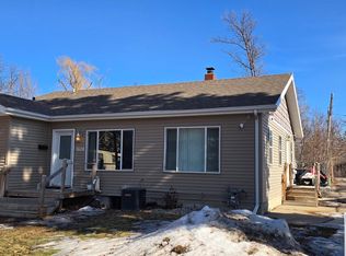 1608 5th St S, Fargo, ND 58103