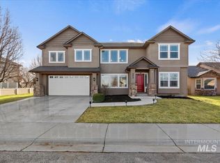 771 W White Sands Dr, Meridian, ID 83646