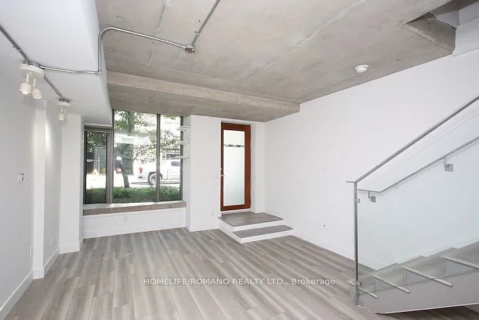43 Stewart St #104 — Photo 3