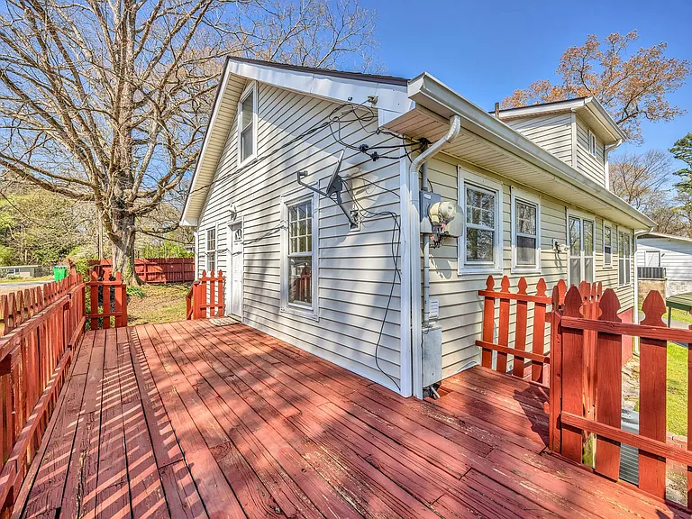 156 Greens Lake Rd — Photo 29