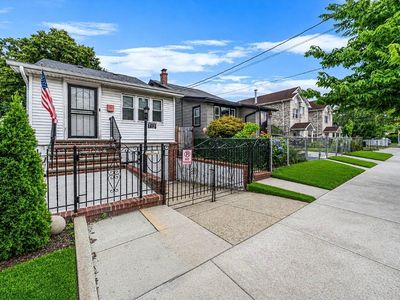 712 Edison Ave, Bronx, NY, 10465