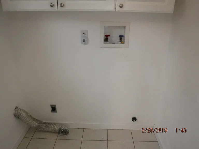 905 Orange St — Photo 13