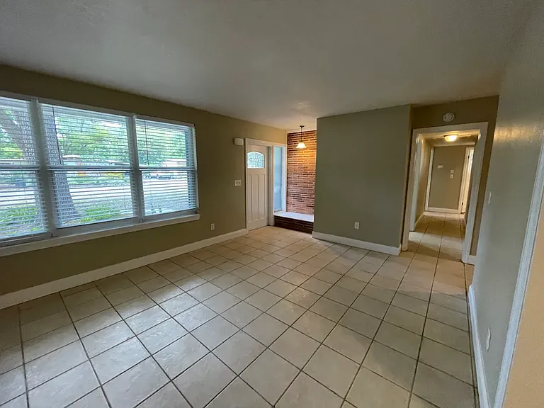108 Glen Ridge Ave — Photo 9