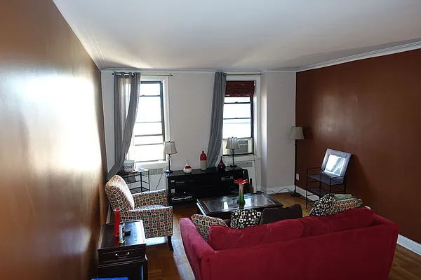 Sold by Ingram & Hebron Realty Corp | media 23