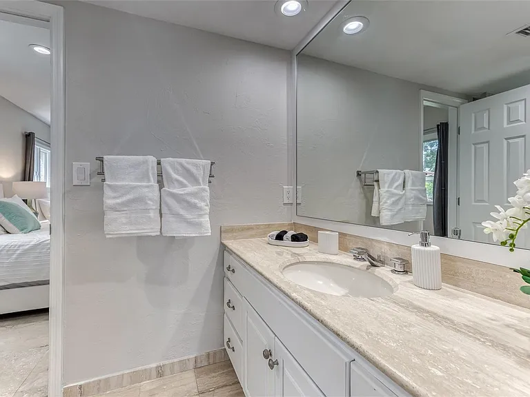 616 1st Key Dr — Photo 54