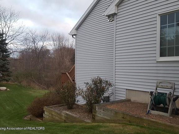 3rd image of 13121 Watercrest Dr