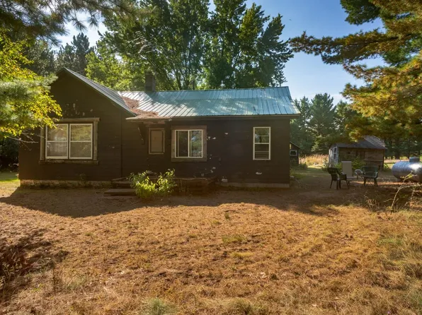 W6549 Apache Rd, Wild Rose, WI 54984