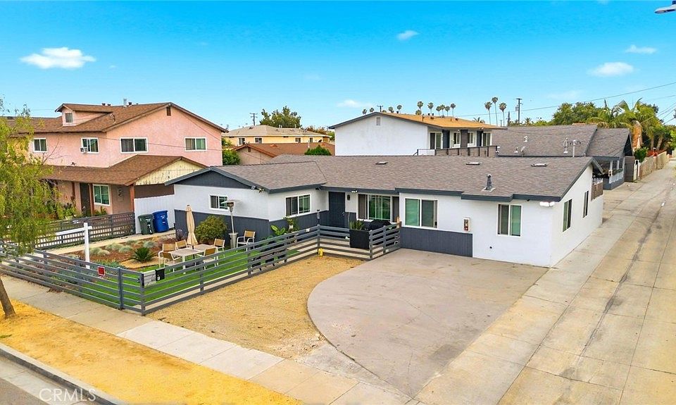 1st image of 6221 Corona Ave