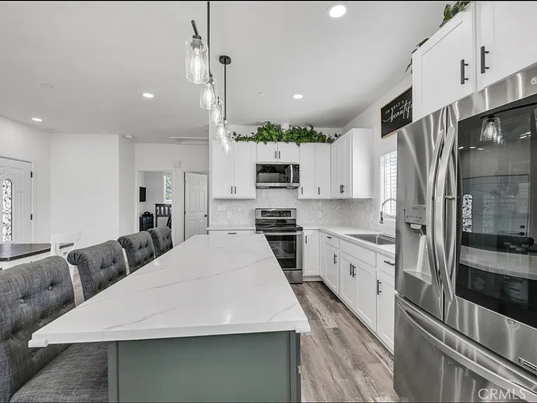 43135 Johnston Ave — Photo 5