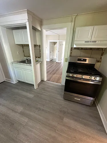 125 Shelton Ave Photo 1