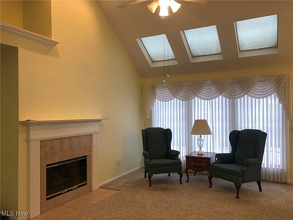2nd image of 6848 Sutton Pl