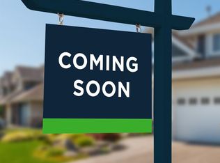 8341 Little Neck Pkwy, Glen Oaks, NY