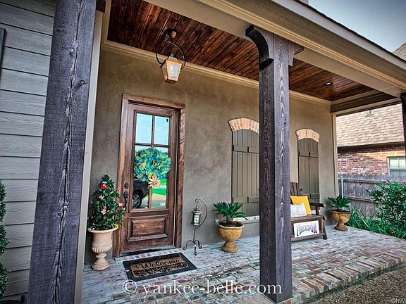 3rd image of 9015 Meridian Way