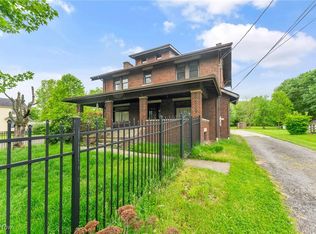 454 S Main St, Hubbard, OH 44425