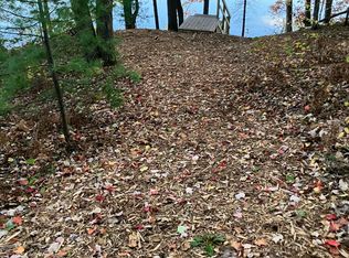 8 Arrowroot Trl, Gaylord, MI