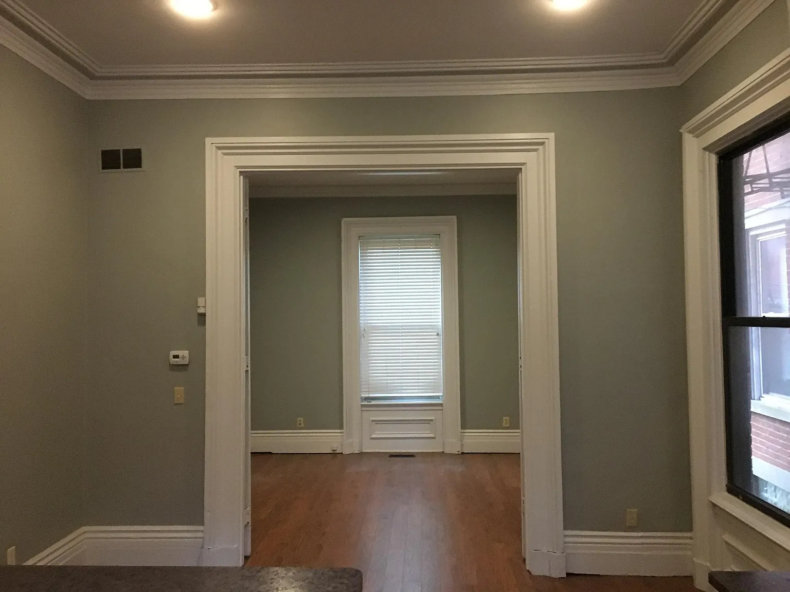 2 bed, 1.5 bath, 1200 sqft, $1,575 — Photo 2