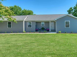2025 E Baseline Rd, Evansville, IN 47725