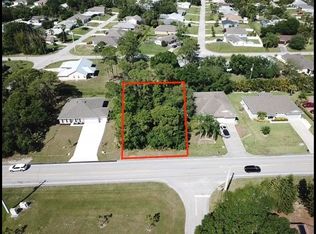 976 Roseland Rd, Sebastian, FL 32958