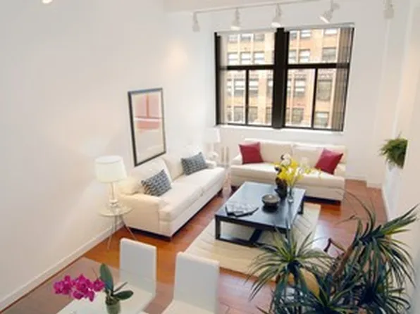 310 East 46th Street image 1 of 10