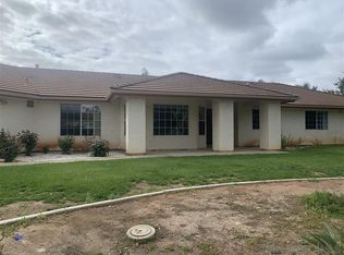 14969 Oak Creek Rd, El Cajon, CA 92021