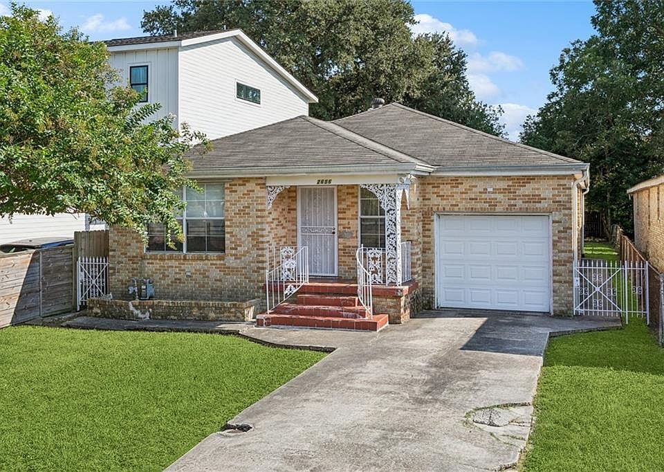 1st image of 2656 Prentiss Ave