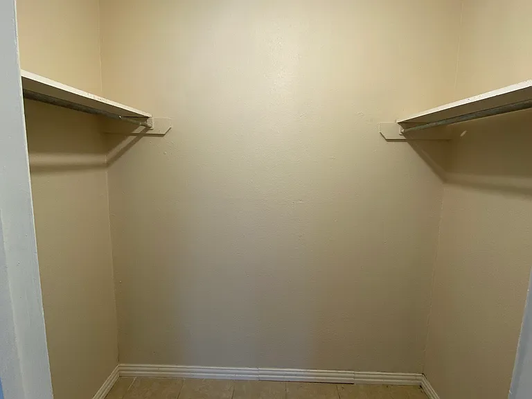 3024 Tudor Ln #102 — Photo 7