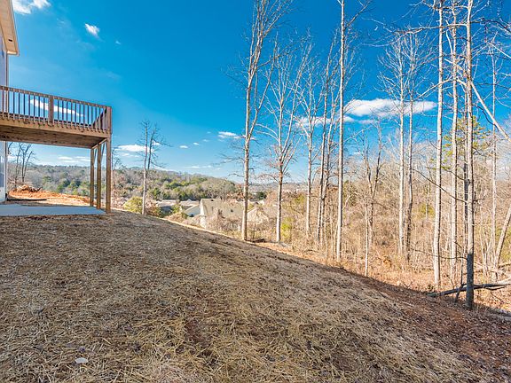 3rd image of 3001 Oakleigh Township Dr