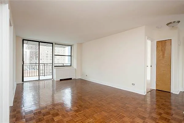 Rented by Mirador Real Estate | media 10