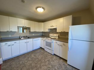 267 Lafayette St #3, Salem, MA 01970