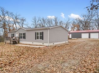22227 Doe Run Trail, Wheatland, MO 65779