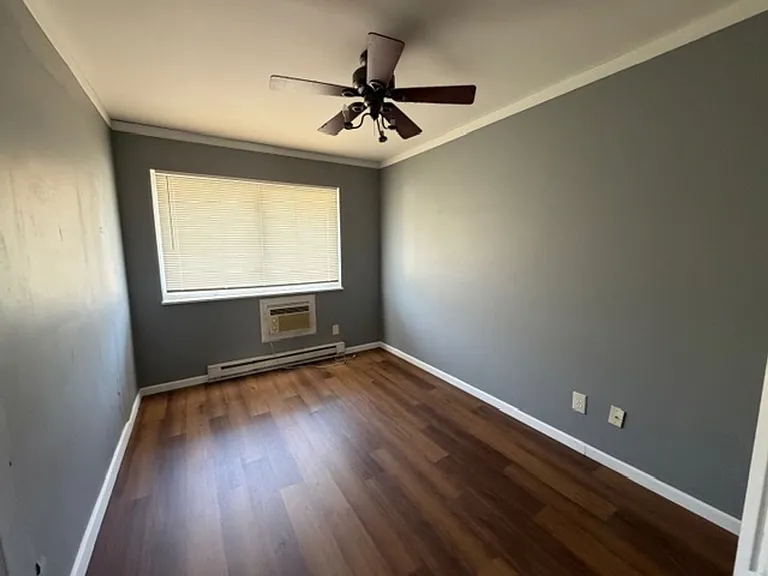 7326 Hazelcrest Dr — Photo 11
