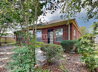 3523 Pine Valley Dr, Pearland, TX 77581