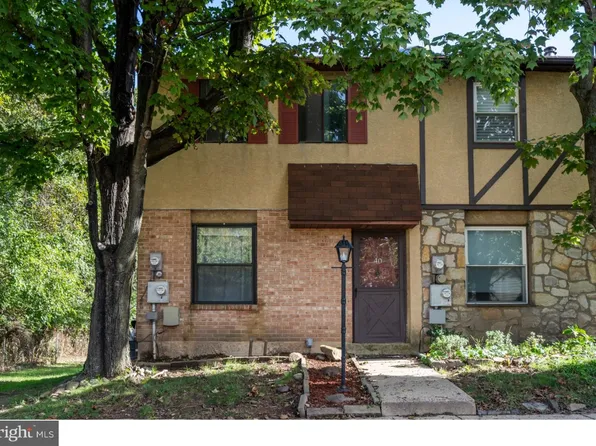 1000 Jacksonville Rd APT 4, Warminster, PA 18974