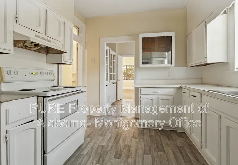 1308 Rosa L Parks Ave — Photo 5
