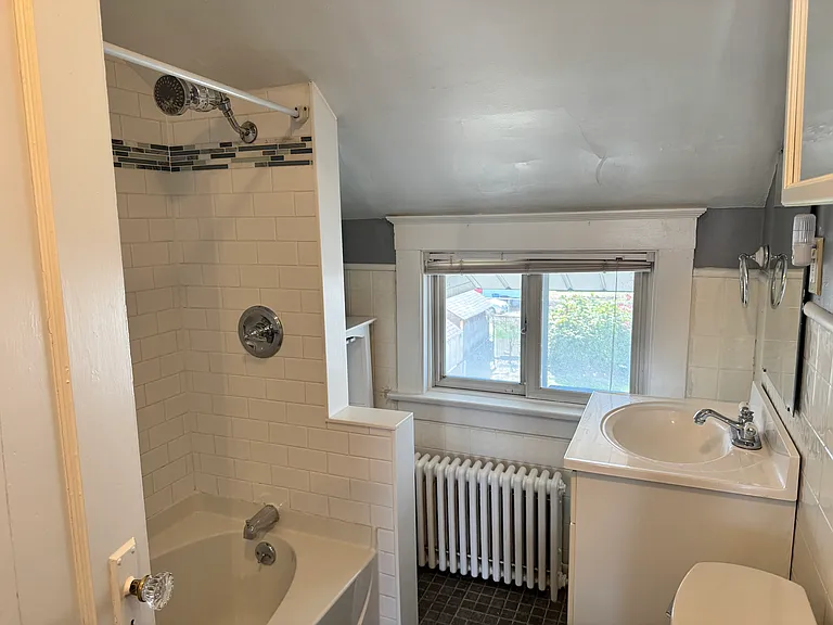 2920 Walnut St — Photo 7
