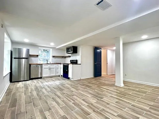 1685 Dunwoody Pl NE #BOTTOM — Photo 3