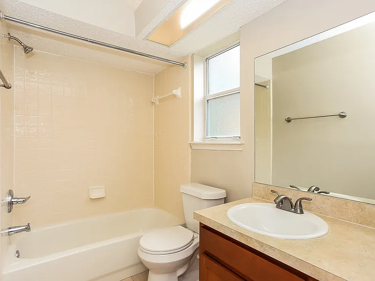 9260 Topohill Ct — Photo 15
