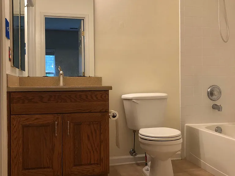 2412 Chestnut Terrace Ct #103 — Photo 9