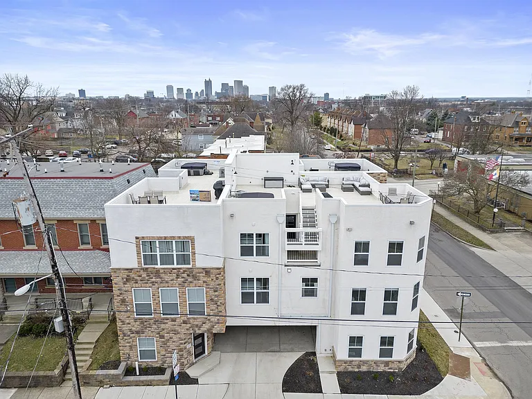 127 E 8th Ave — Photo 34