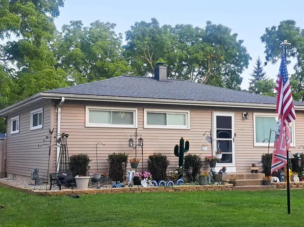 223 14th AVENUE, South Milwaukee, WI 53172