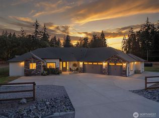 2222 215th St E, Spanaway, WA 98387