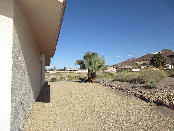 2nd image of 4065 Tropic Blvd