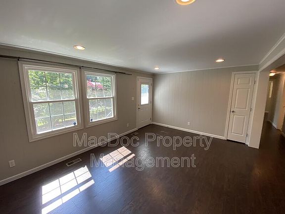 4th image of 10913 Buckskin Ln
