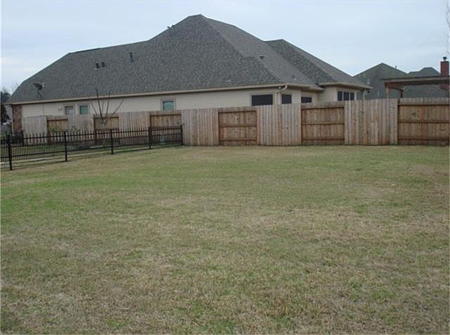 2nd image of 80 Camden Hills Dr