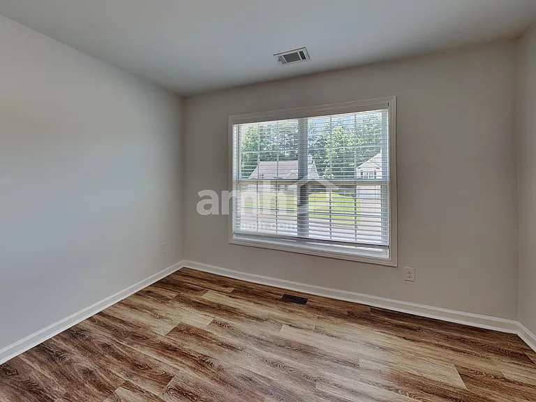 5075 Roxton Ln — Photo 17