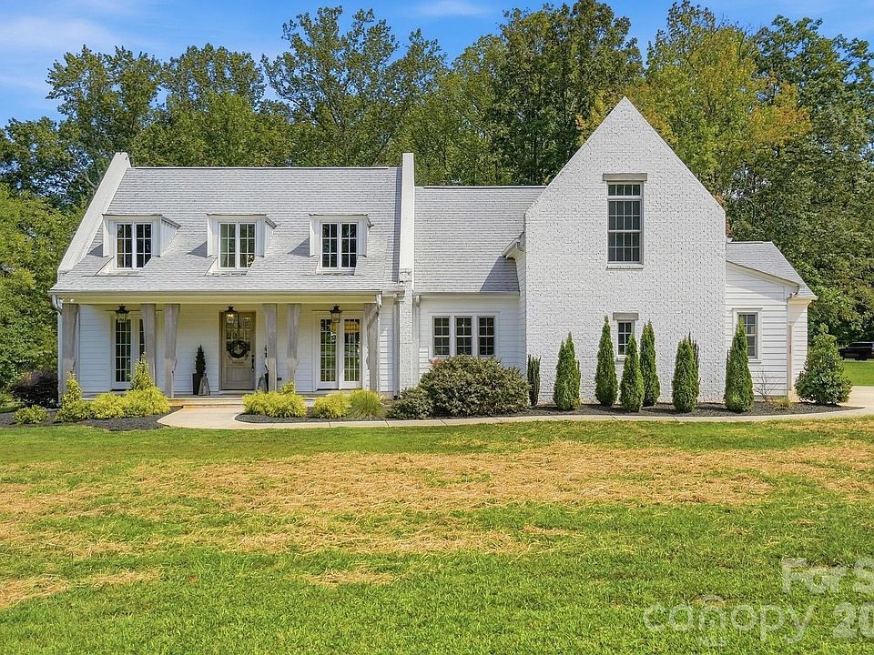 1st image of 4055 Honey Tree Ln