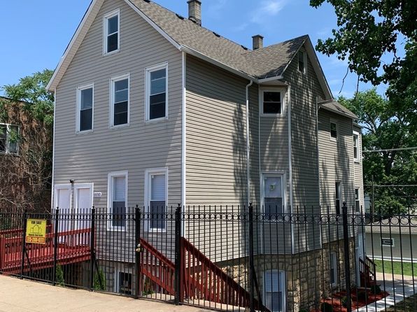 10747 S Michigan Ave #BASEMENT