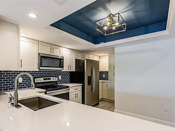 3rd image of 785 Meadowland Dr #35-2