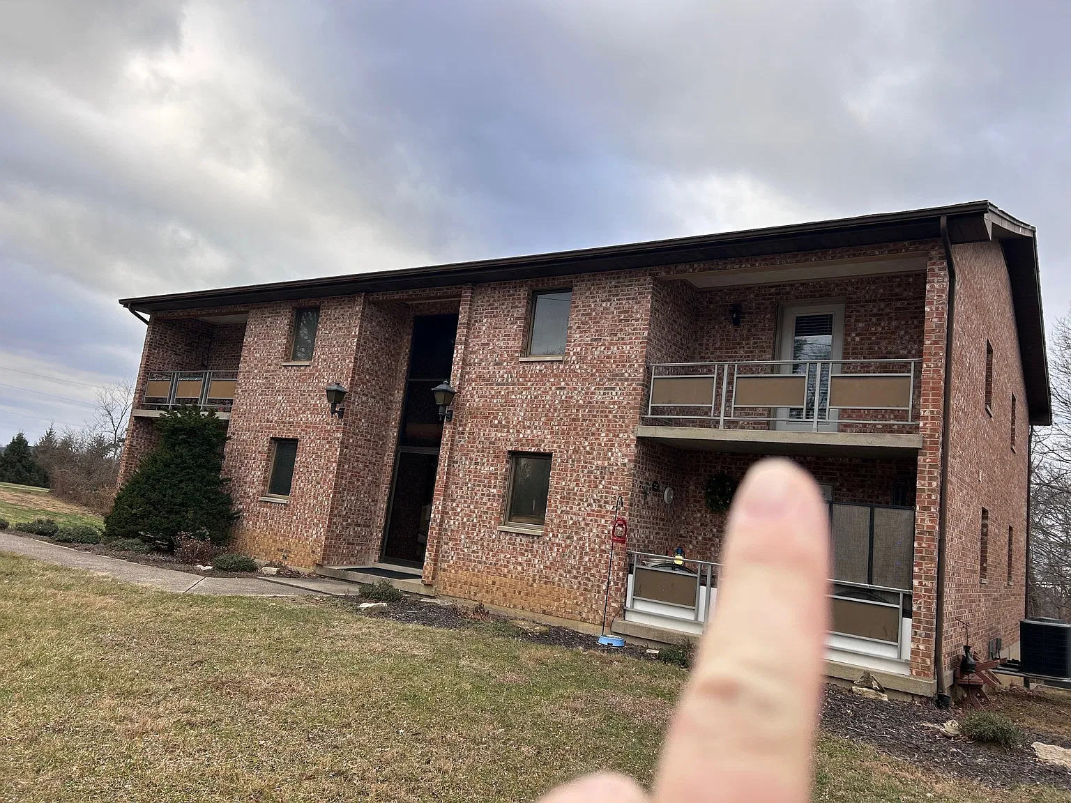 2 bed, 1100 sqft, $1,200 — Photo 1