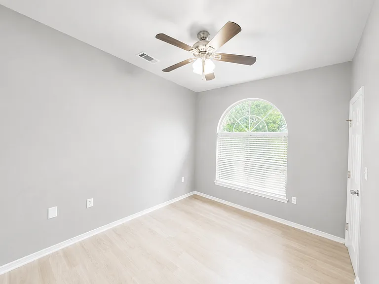 1819 N Fitzhugh Ave #A — Photo 14